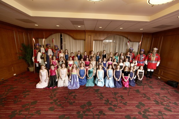 Junior Maids